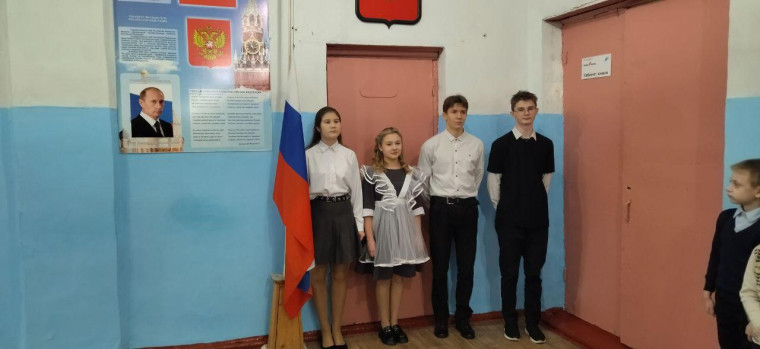 Обучающиеся школы приступили к учебным занятиям!.